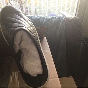 New Ecco Danish Design Quilted slip on.